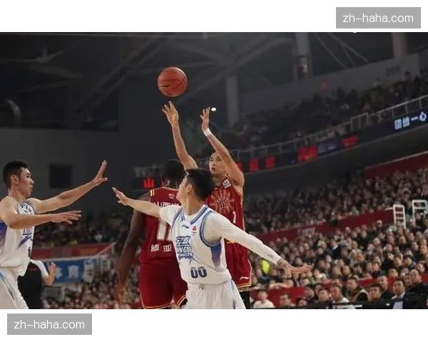 600万顶薪重塑CBA格局 球员转型全能战士促竞争平衡