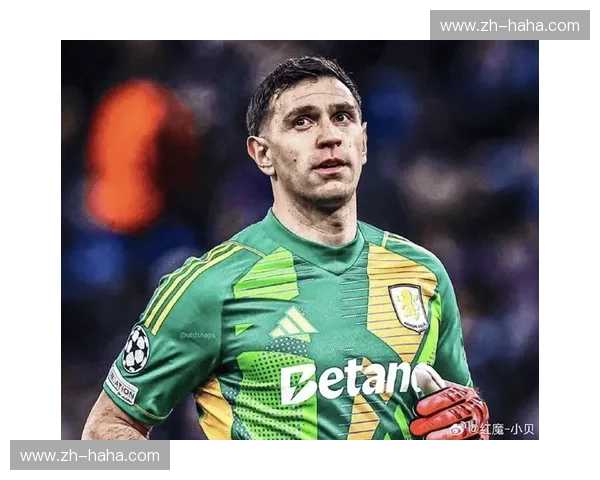 马丁内斯复出传球成功率95% 曼联防线质变关键